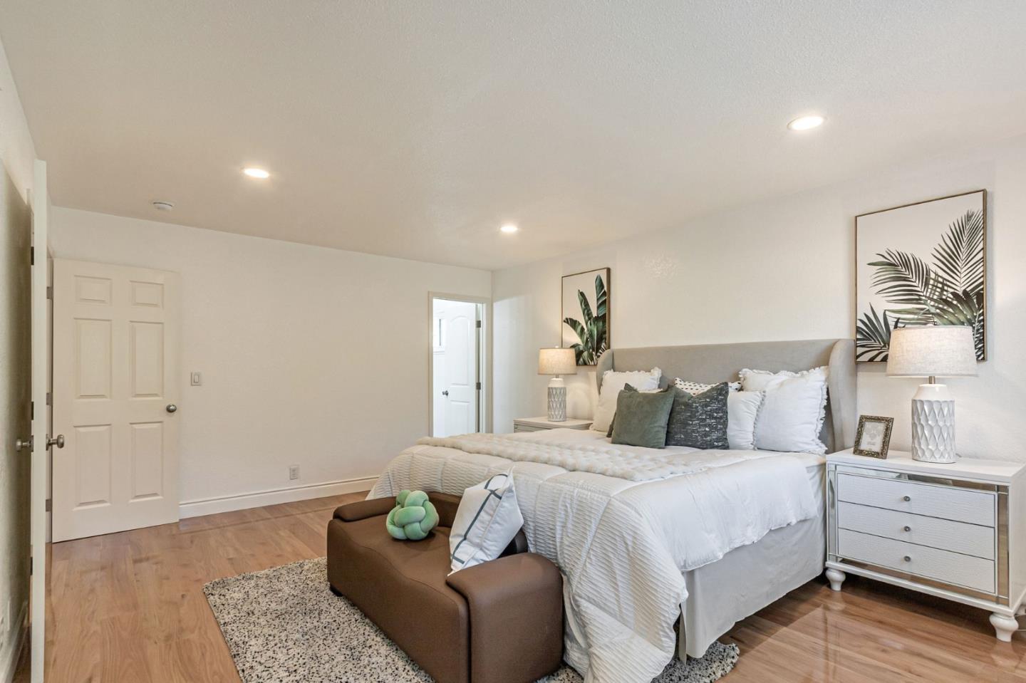 Detail Gallery Image 29 of 38 For 1982 Ensign Way, San Jose,  CA 95133 - 5 Beds | 2/1 Baths