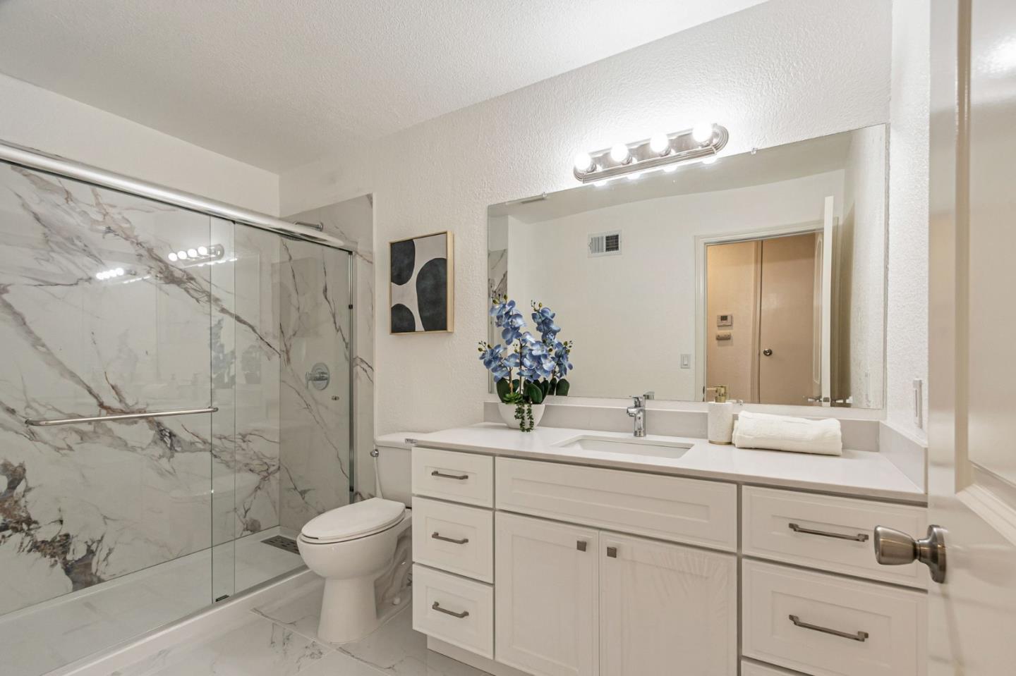 Detail Gallery Image 33 of 38 For 1982 Ensign Way, San Jose,  CA 95133 - 5 Beds | 2/1 Baths