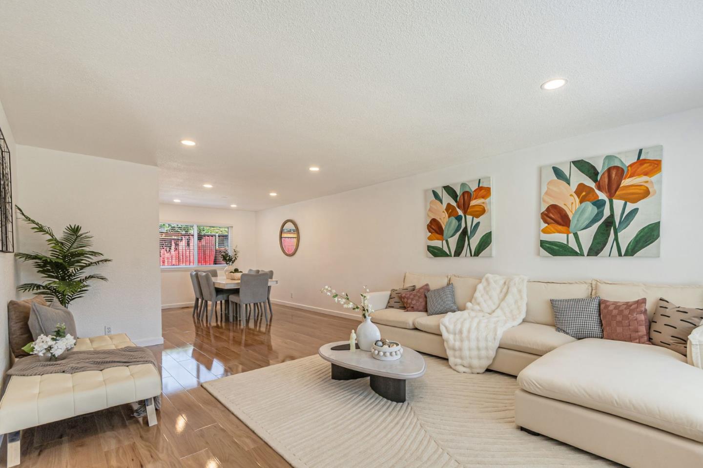 Detail Gallery Image 5 of 38 For 1982 Ensign Way, San Jose,  CA 95133 - 5 Beds | 2/1 Baths