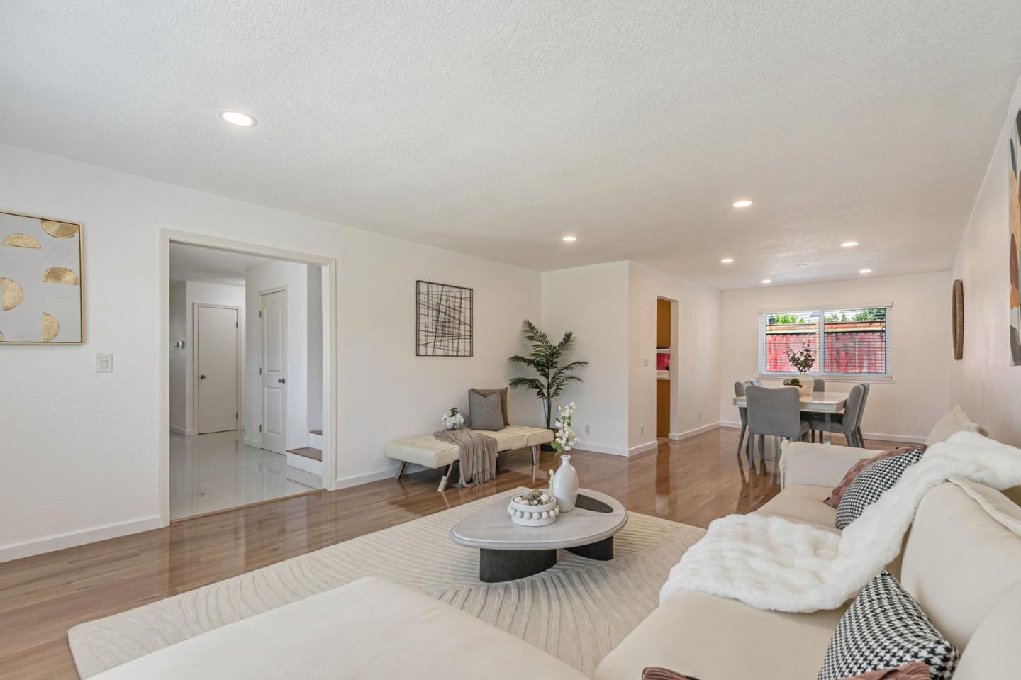 Detail Gallery Image 6 of 38 For 1982 Ensign Way, San Jose,  CA 95133 - 5 Beds | 2/1 Baths