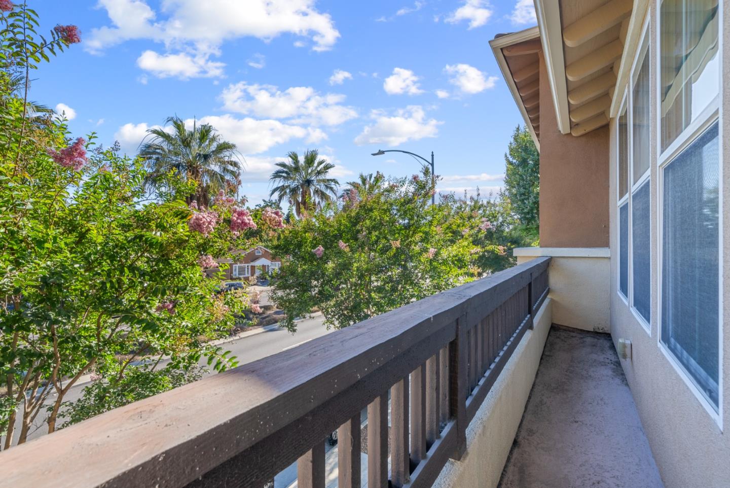 Detail Gallery Image 33 of 74 For 1469 W San Carlos St, San Jose,  CA 95126 - 3 Beds | 3 Baths