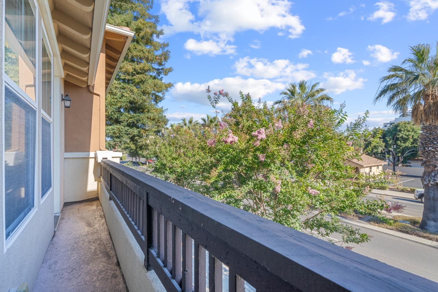 Detail Gallery Image 34 of 74 For 1469 W San Carlos St, San Jose,  CA 95126 - 3 Beds | 3 Baths