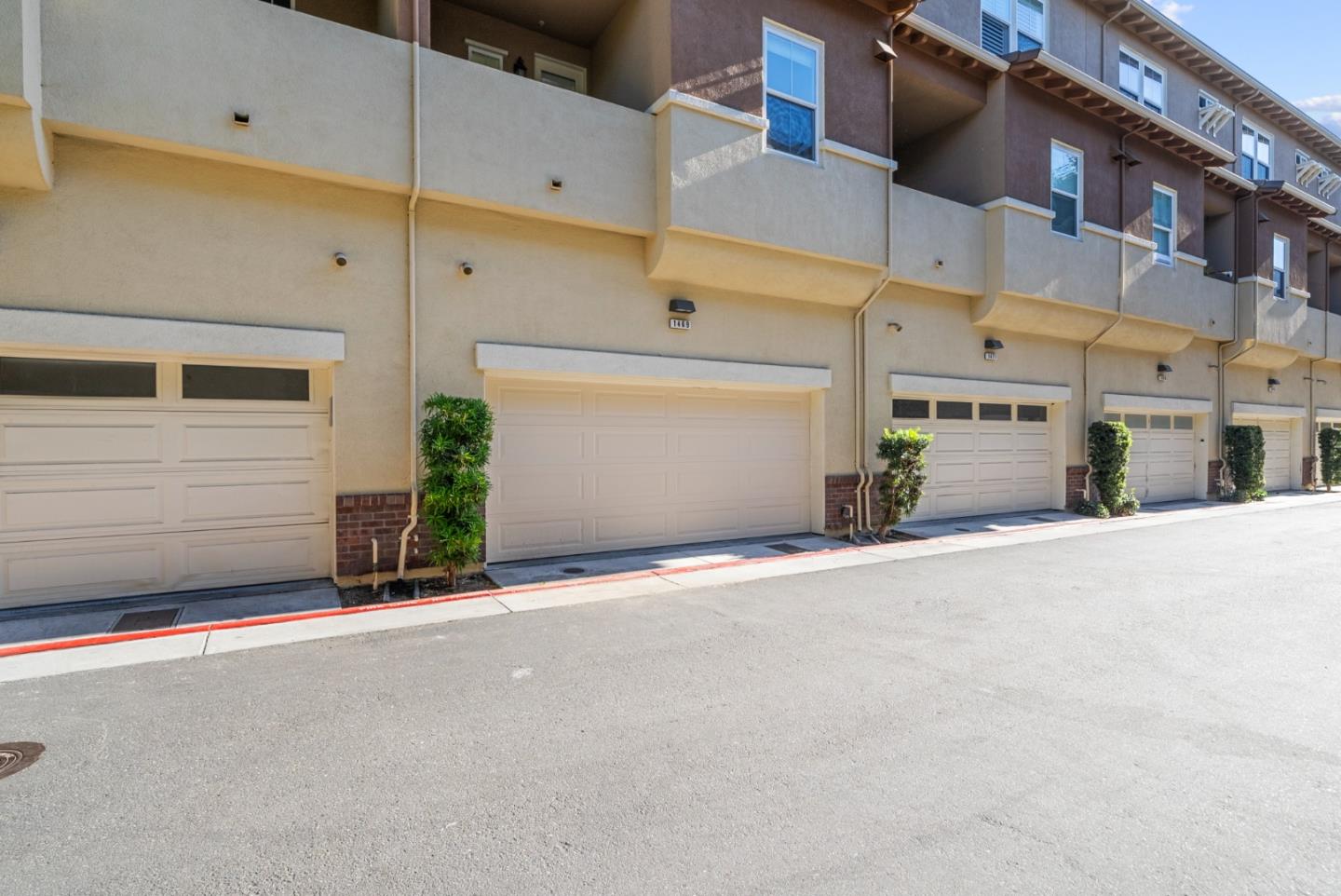 Detail Gallery Image 57 of 74 For 1469 W San Carlos St, San Jose,  CA 95126 - 3 Beds | 3 Baths