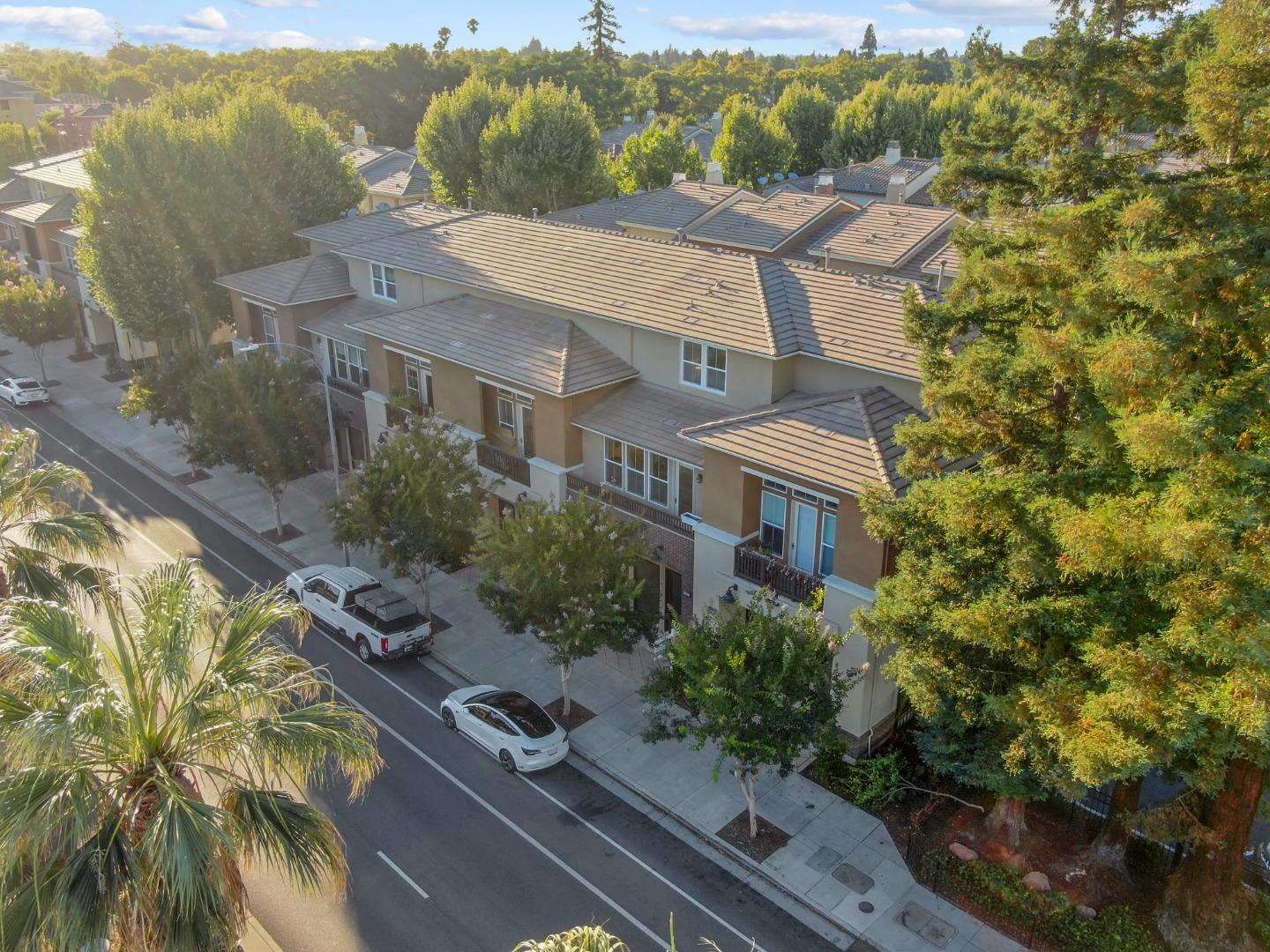 Detail Gallery Image 70 of 74 For 1469 W San Carlos St, San Jose,  CA 95126 - 3 Beds | 3 Baths