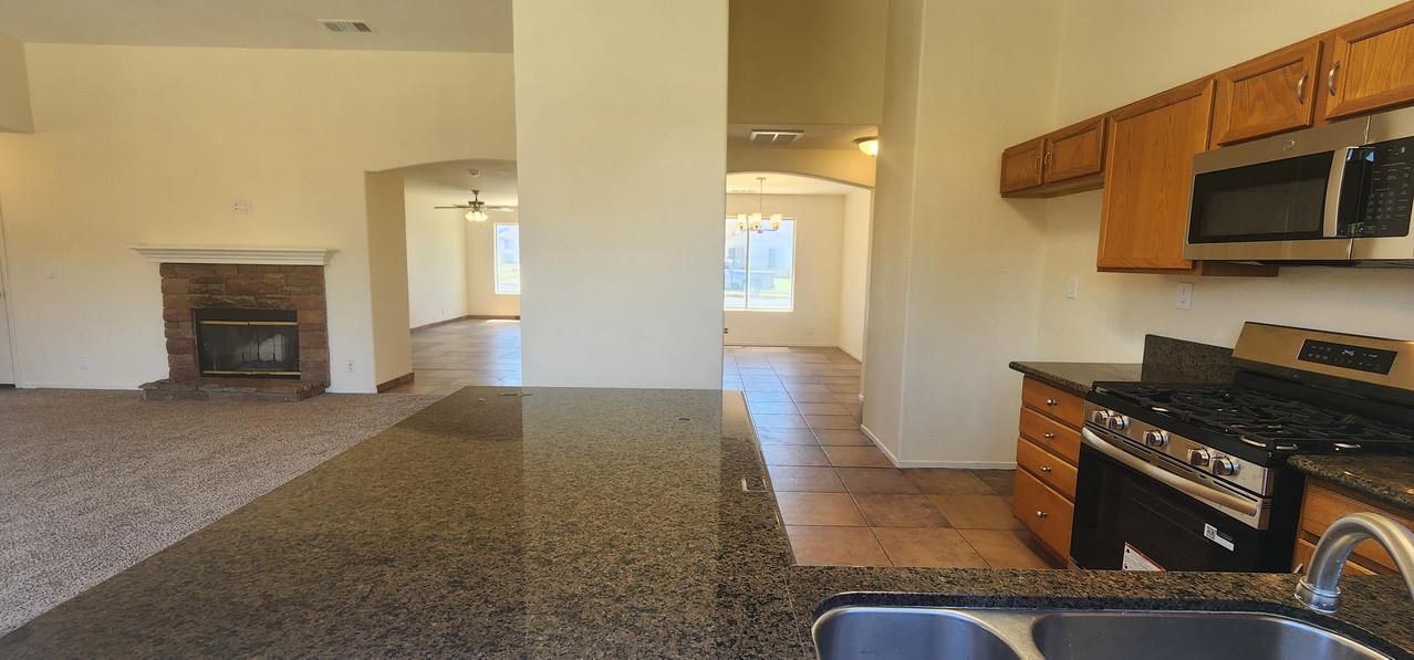 Detail Gallery Image 18 of 28 For 373 Entrada Dr, Soledad,  CA 93960 - 3 Beds | 2 Baths