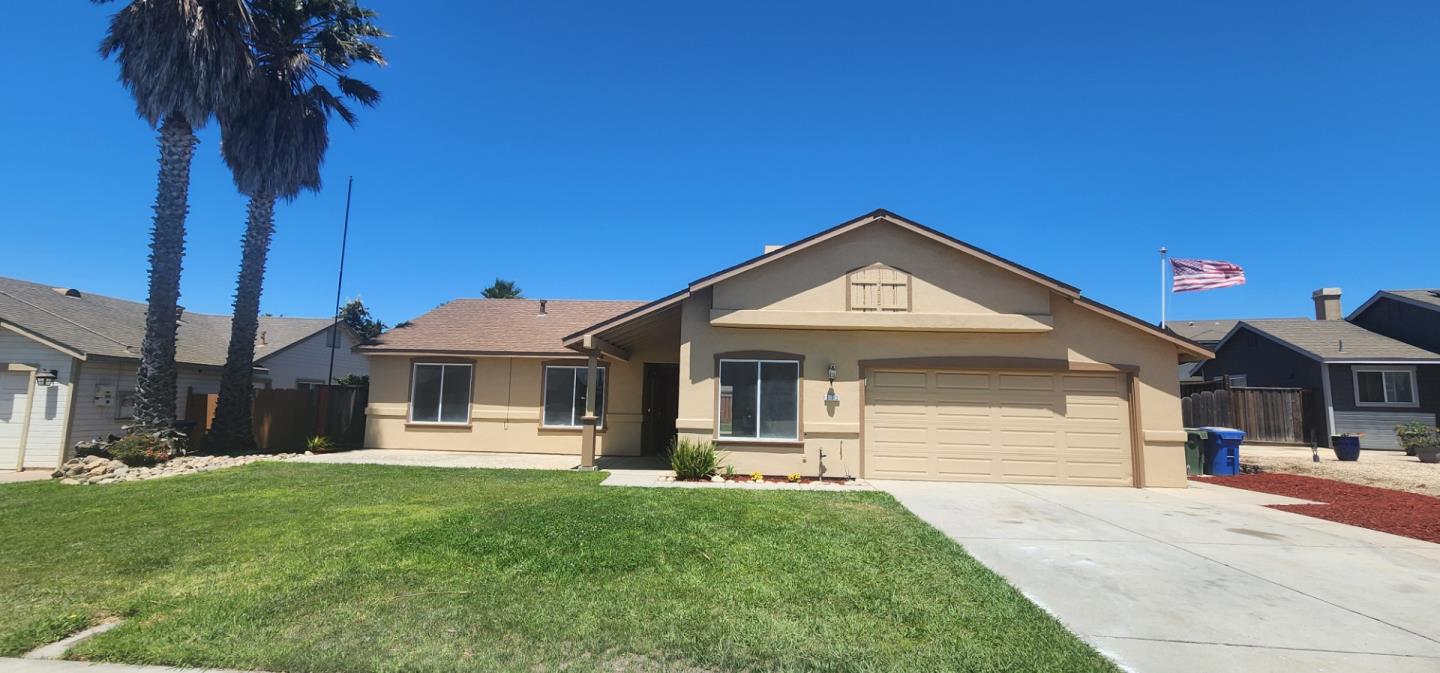 Detail Gallery Image 7 of 28 For 373 Entrada Dr, Soledad,  CA 93960 - 3 Beds | 2 Baths