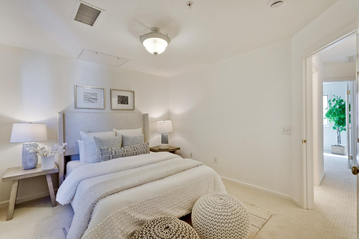 Detail Gallery Image 23 of 43 For 342 Bryant St, Mountain View,  CA 94041 - 2 Beds | 1/1 Baths