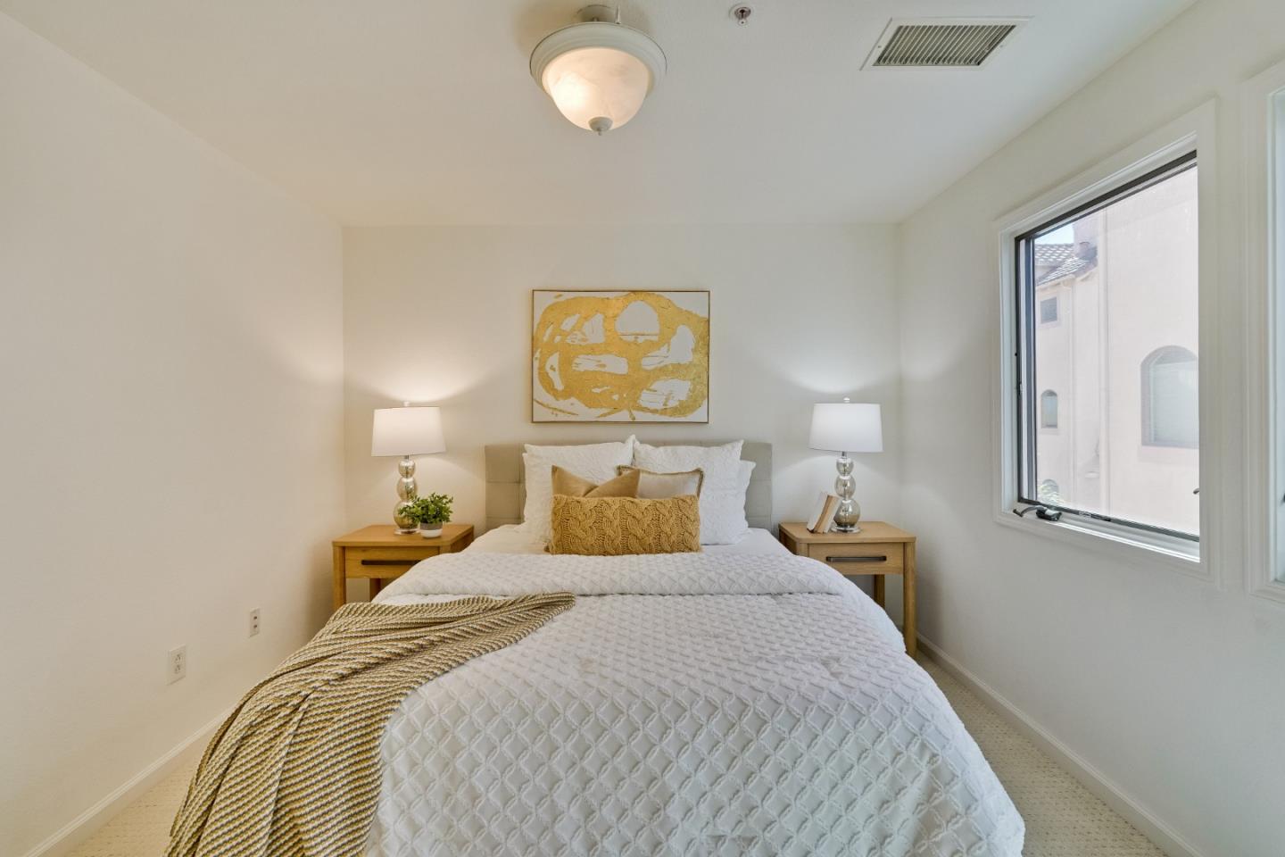 Detail Gallery Image 29 of 43 For 342 Bryant St, Mountain View,  CA 94041 - 2 Beds | 1/1 Baths