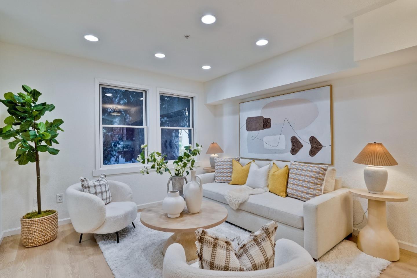 Detail Gallery Image 4 of 43 For 342 Bryant St, Mountain View,  CA 94041 - 2 Beds | 1/1 Baths