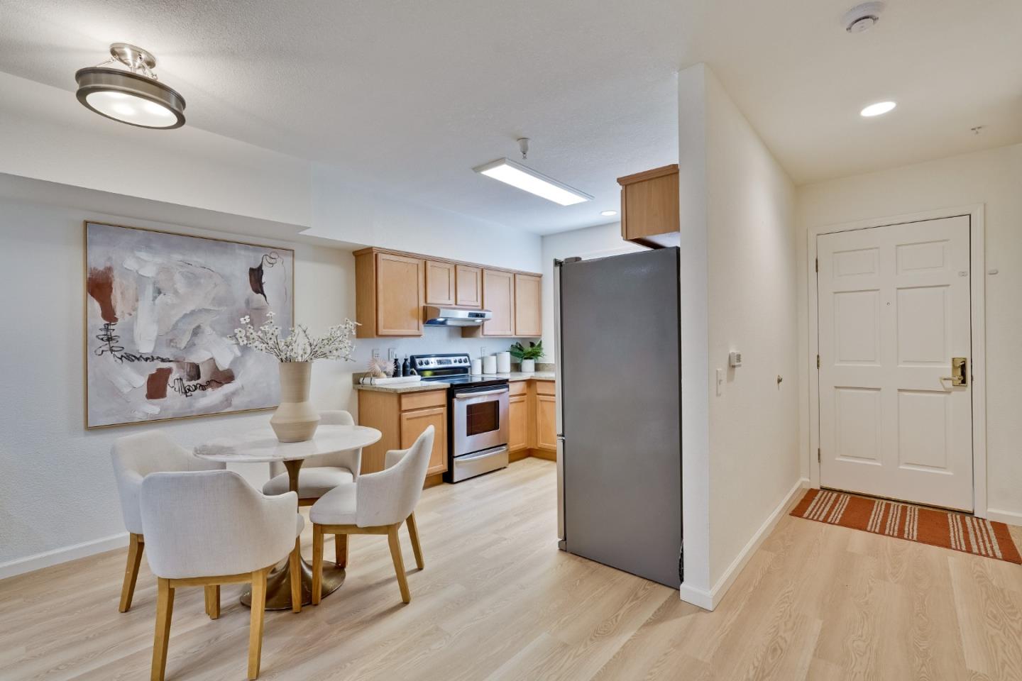 Detail Gallery Image 6 of 43 For 342 Bryant St, Mountain View,  CA 94041 - 2 Beds | 1/1 Baths