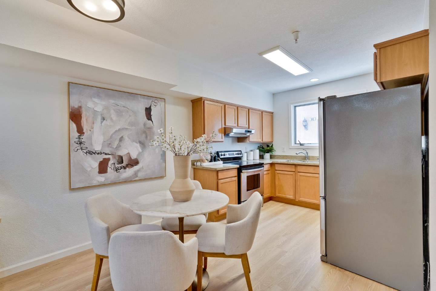 Detail Gallery Image 7 of 43 For 342 Bryant St, Mountain View,  CA 94041 - 2 Beds | 1/1 Baths