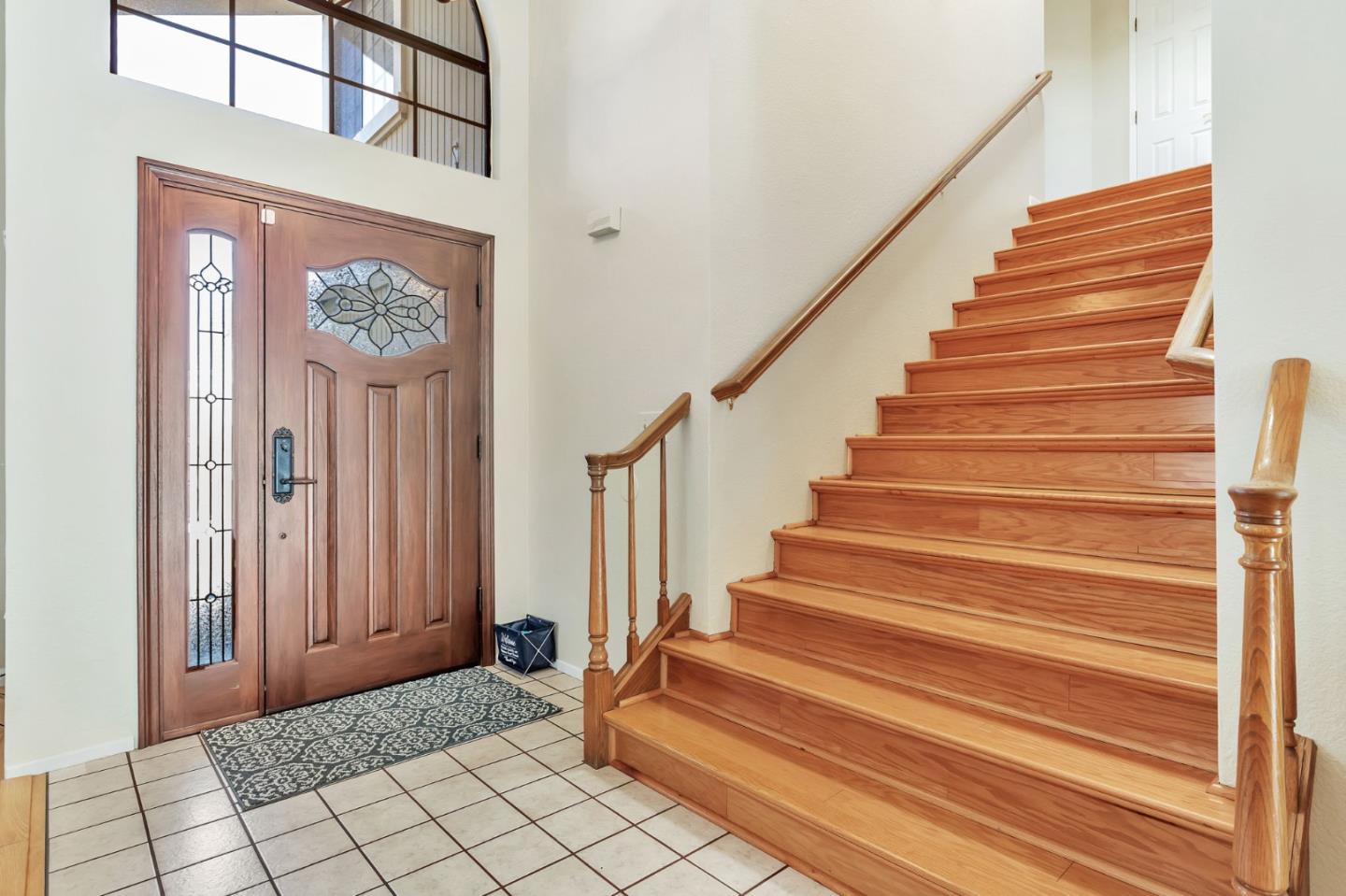 Detail Gallery Image 13 of 56 For 1206 Sycamore Ct, Gilroy,  CA 95020 - 4 Beds | 3 Baths