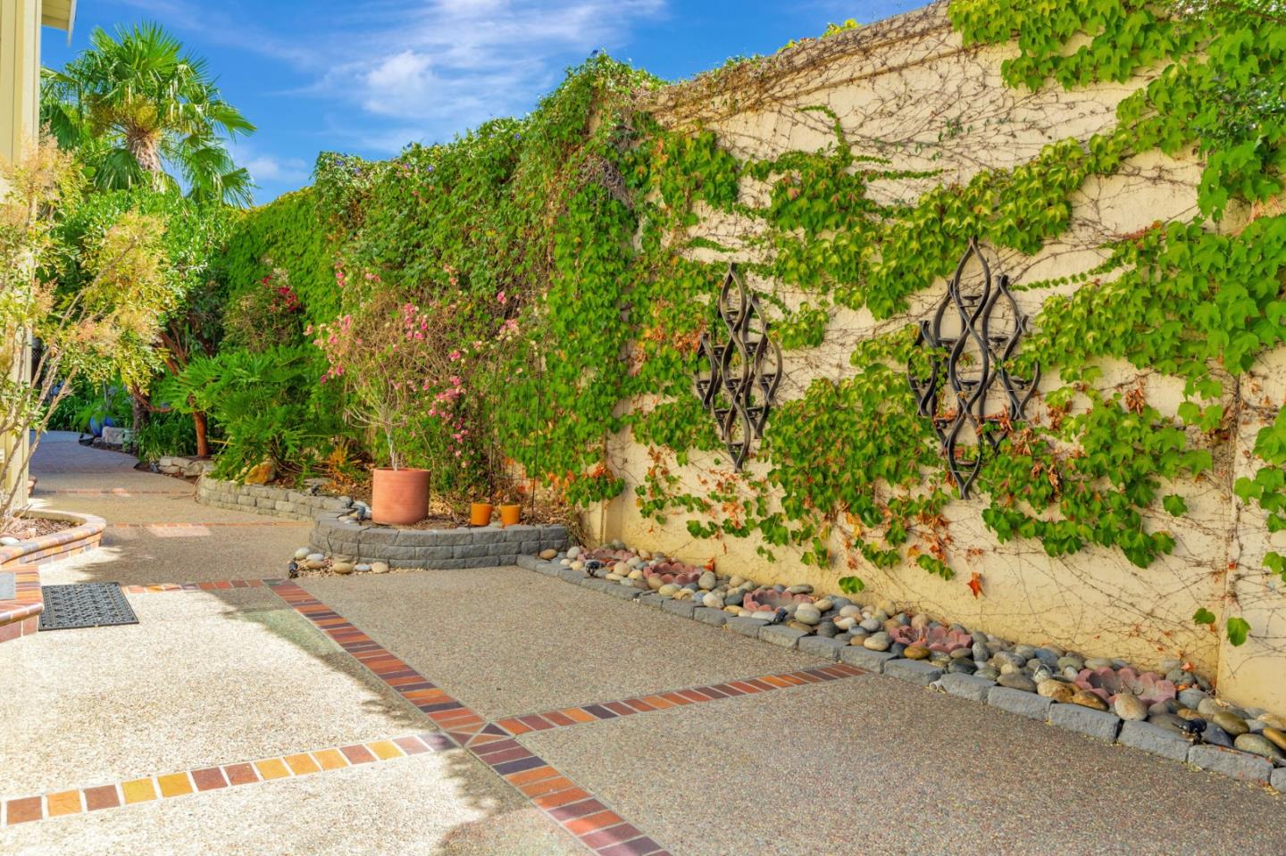 Detail Gallery Image 35 of 56 For 1206 Sycamore Ct, Gilroy,  CA 95020 - 4 Beds | 3 Baths