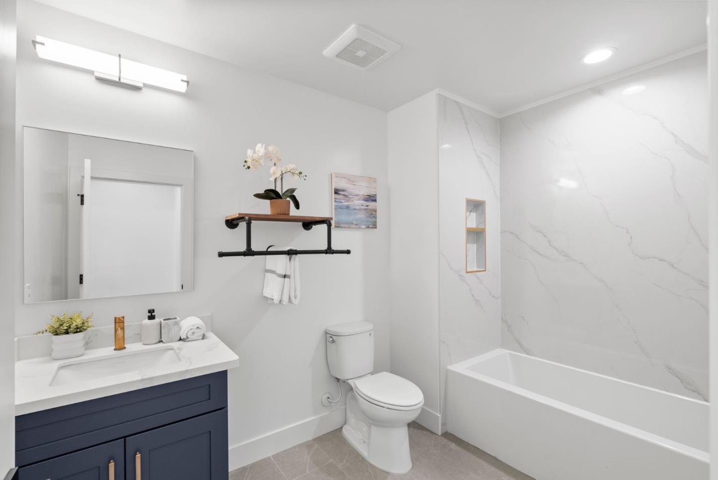 Detail Gallery Image 18 of 30 For 560 El Camino Real #201,  San Carlos,  CA 94070 - 2 Beds | 2 Baths
