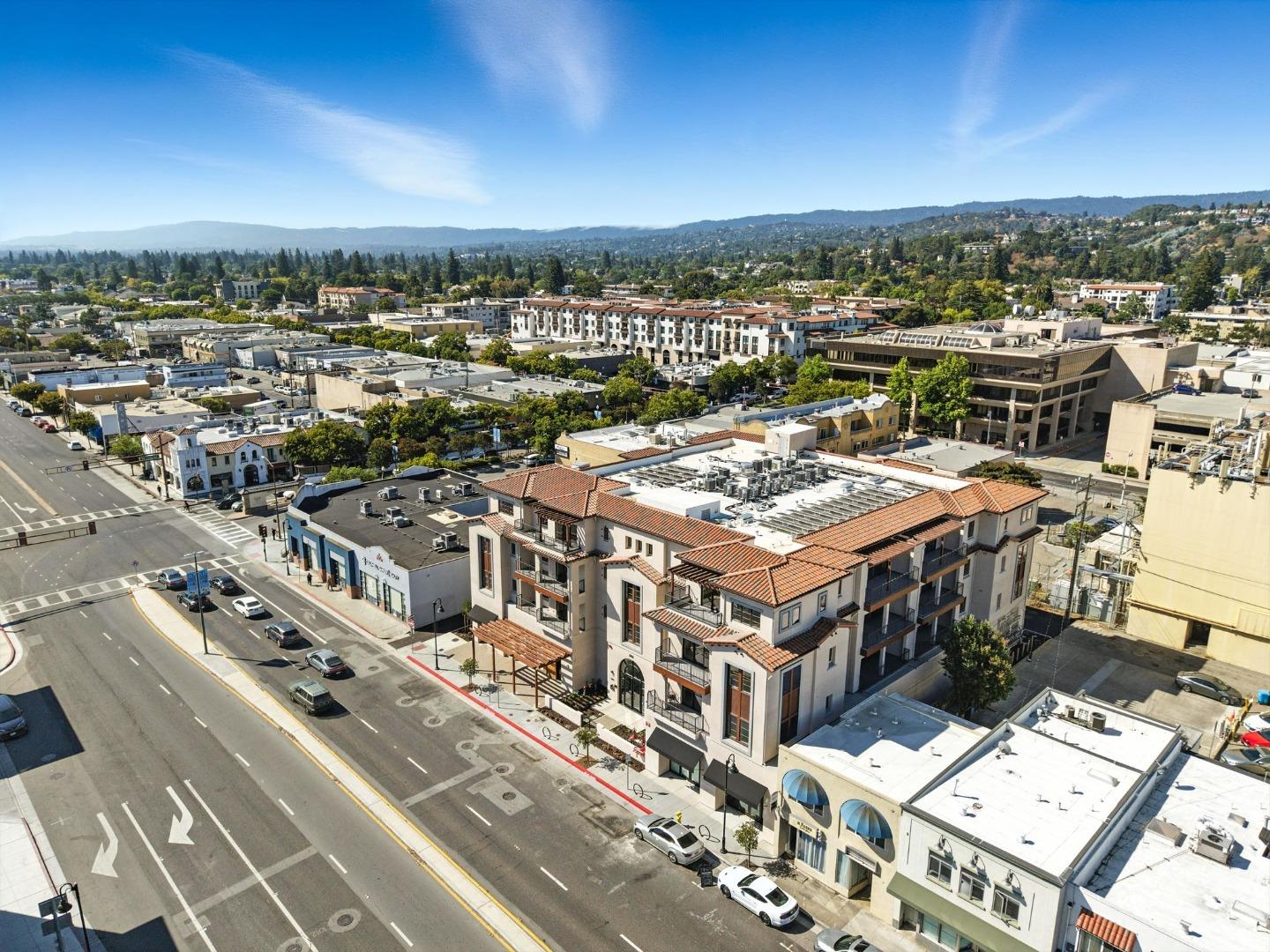 Detail Gallery Image 27 of 30 For 560 El Camino Real #201,  San Carlos,  CA 94070 - 2 Beds | 2 Baths