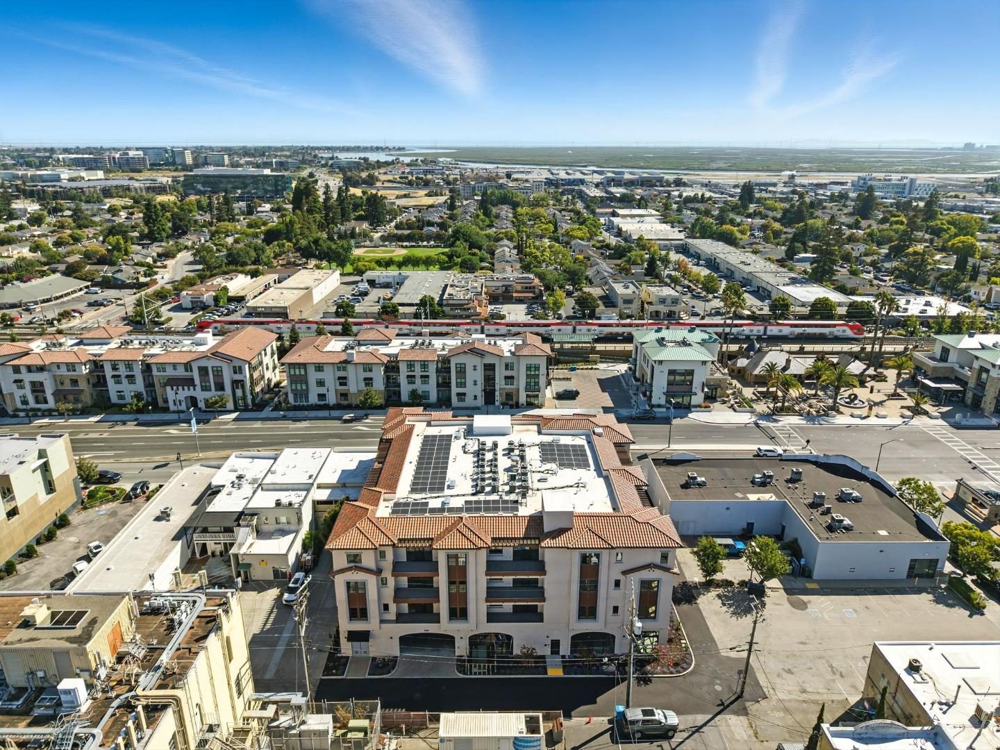 Detail Gallery Image 30 of 30 For 560 El Camino Real #201,  San Carlos,  CA 94070 - 2 Beds | 2 Baths