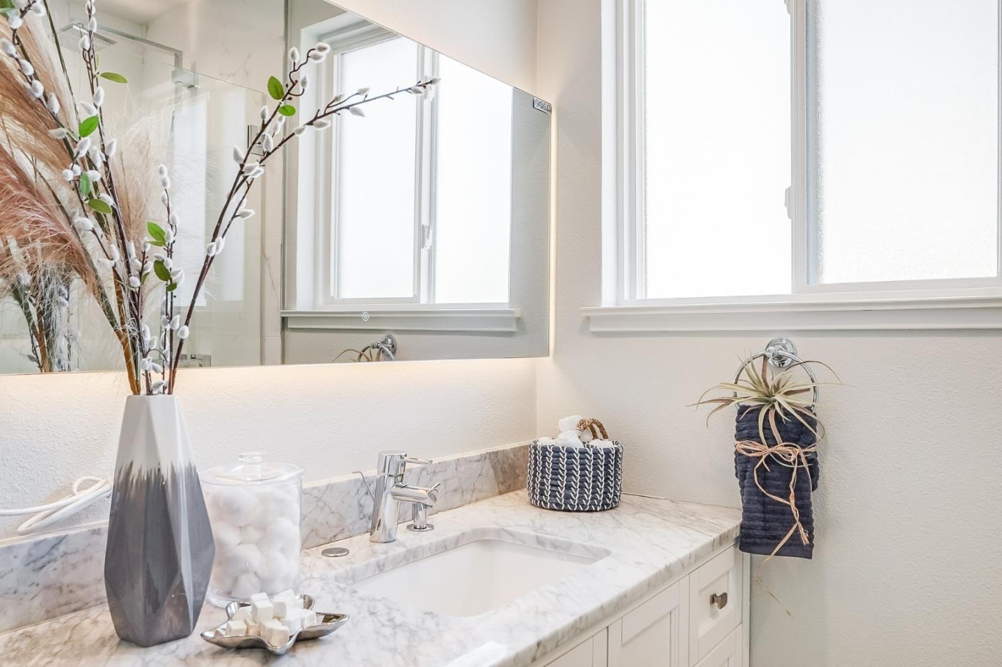 Detail Gallery Image 13 of 36 For 16 N Rochester St, San Mateo,  CA 94401 - 2 Beds | 1 Baths