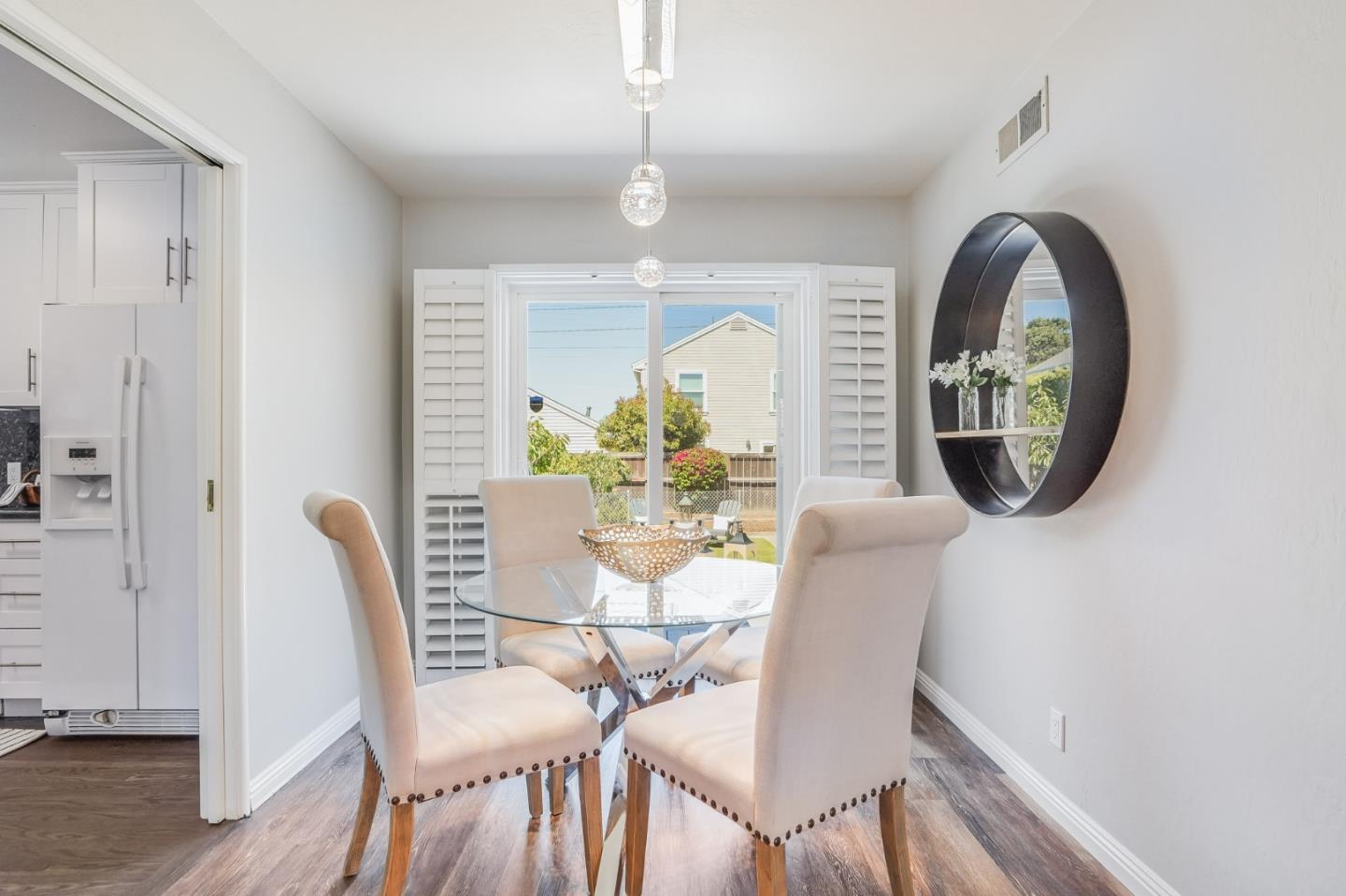 Detail Gallery Image 8 of 36 For 16 N Rochester St, San Mateo,  CA 94401 - 2 Beds | 1 Baths