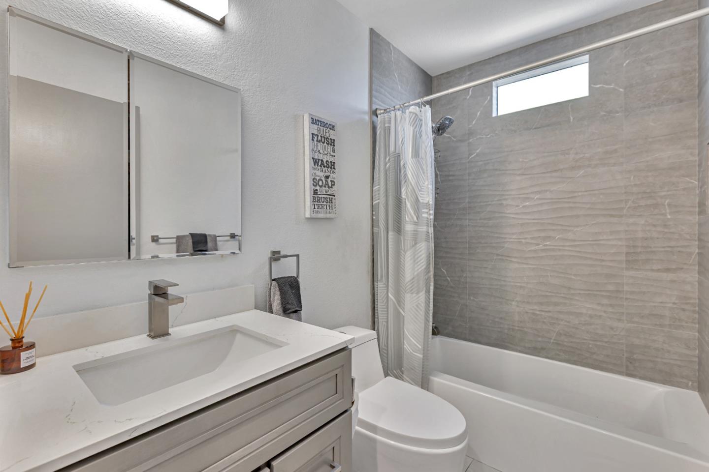 Detail Gallery Image 23 of 39 For 440 W Hacienda Ave, Campbell,  CA 95008 - 3 Beds | 2/1 Baths