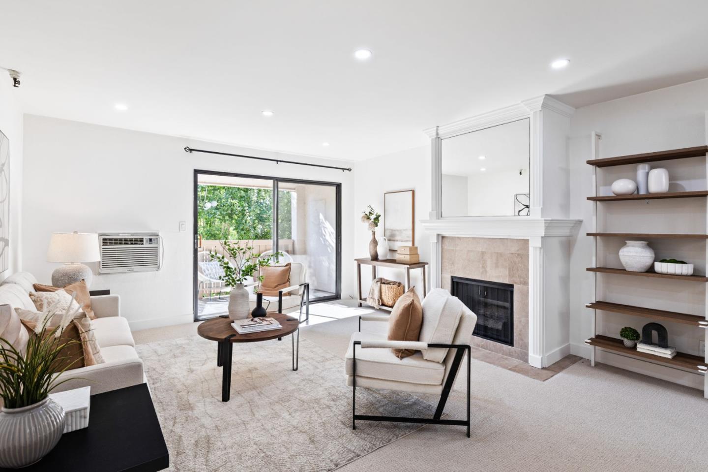 Detail Gallery Image 16 of 37 For 400 Ortega Ave #301,  Mountain View,  CA 94040 - 2 Beds | 1 Baths
