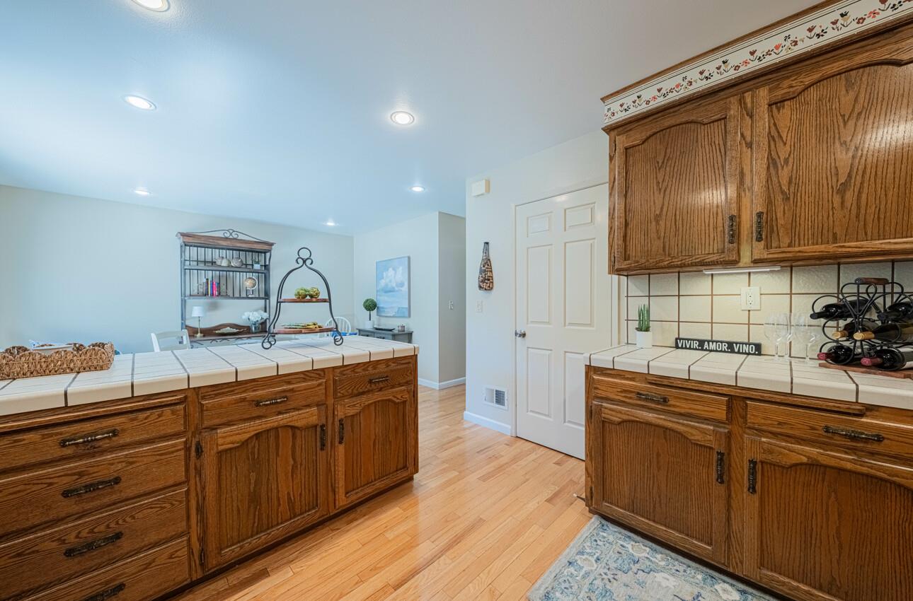 Detail Gallery Image 19 of 41 For 785 Ambrose Dr, Salinas,  CA 93901 - 2 Beds | 2 Baths