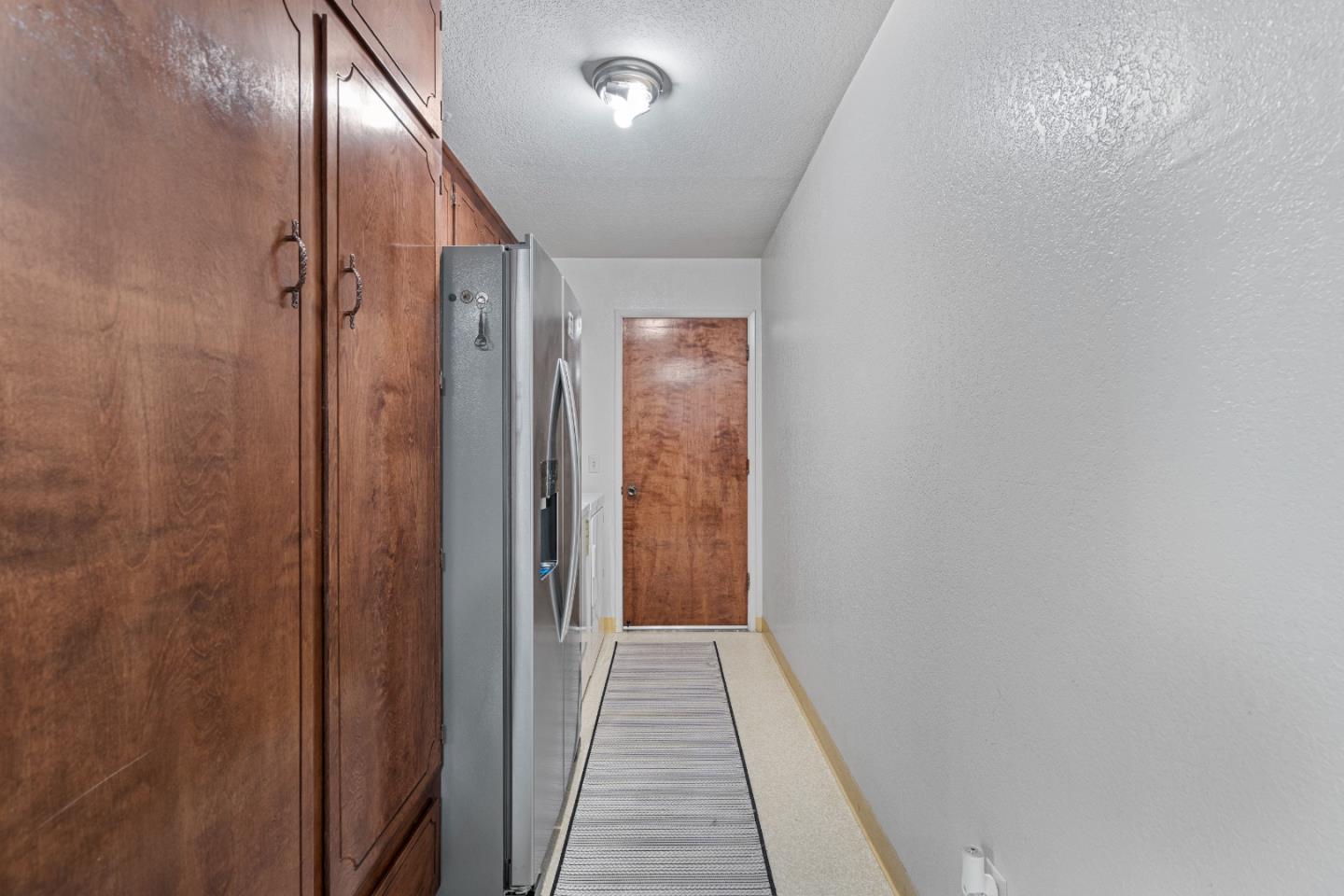 Detail Gallery Image 25 of 74 For 215 Rays Cir, Hollister,  CA 95023 - 4 Beds | 2/1 Baths