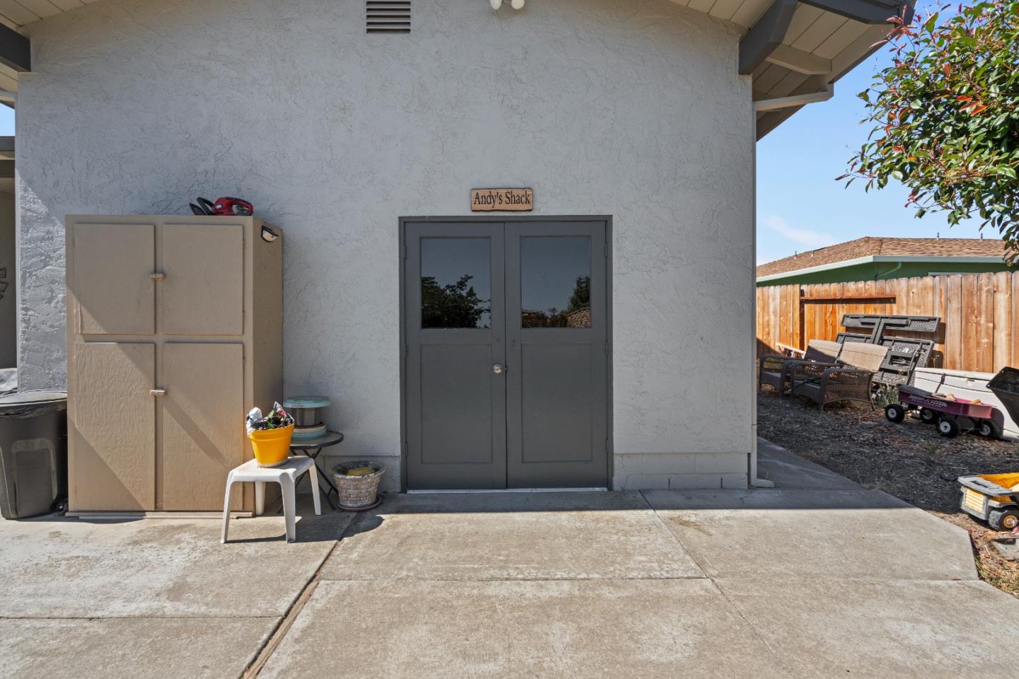 Detail Gallery Image 50 of 74 For 215 Rays Cir, Hollister,  CA 95023 - 4 Beds | 2/1 Baths
