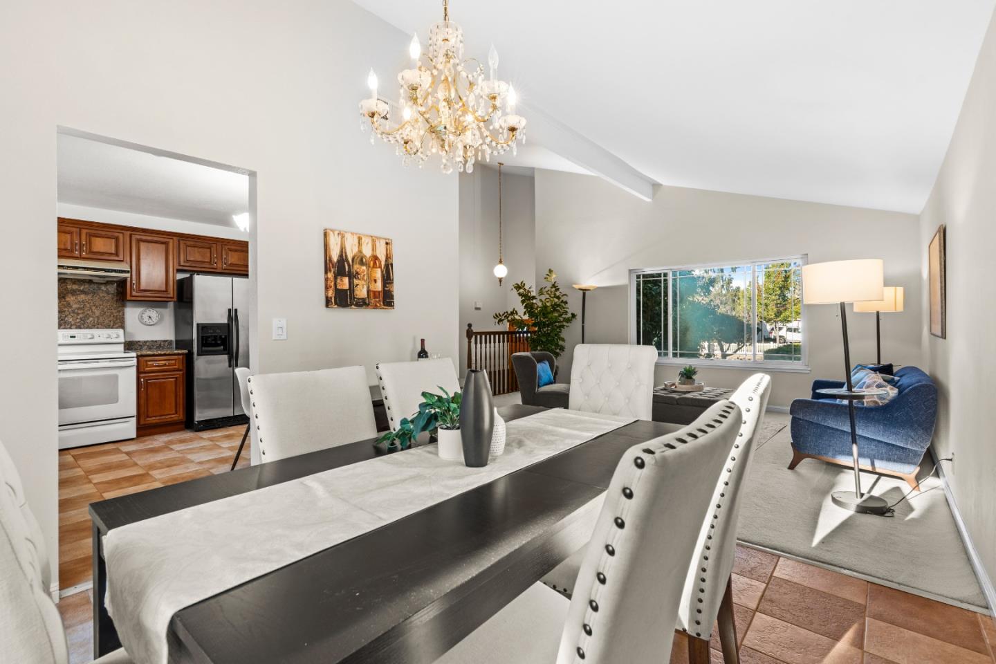 Detail Gallery Image 12 of 37 For 5629 Judith St, San Jose,  CA 95123 - 4 Beds | 2/1 Baths
