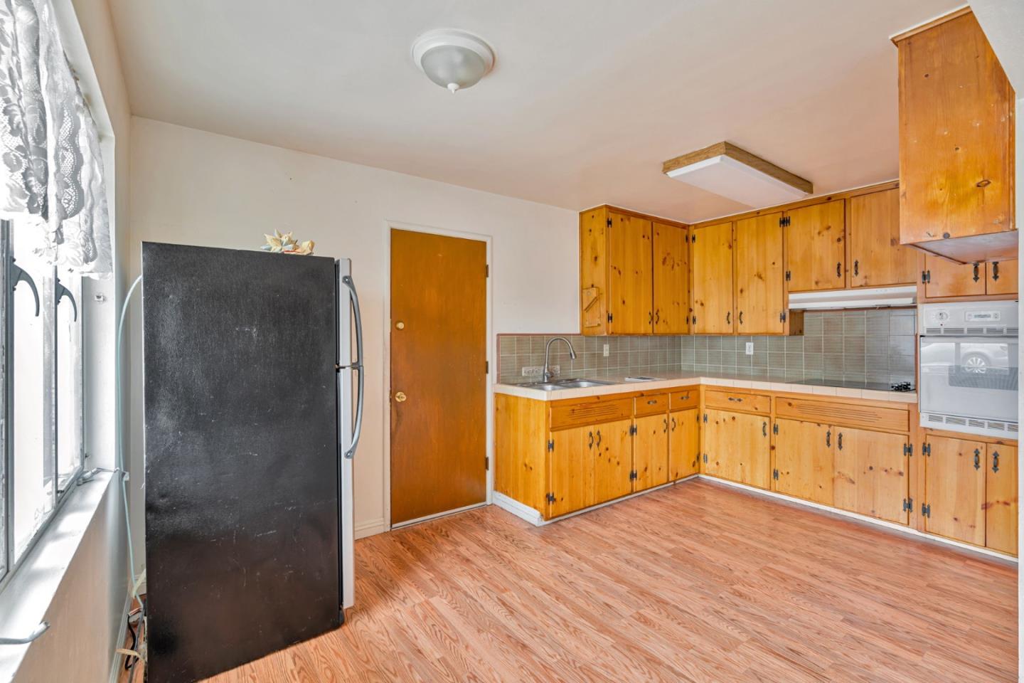 Detail Gallery Image 10 of 35 For 1899 Soto St, Seaside,  CA 93955 - 3 Beds | 1 Baths