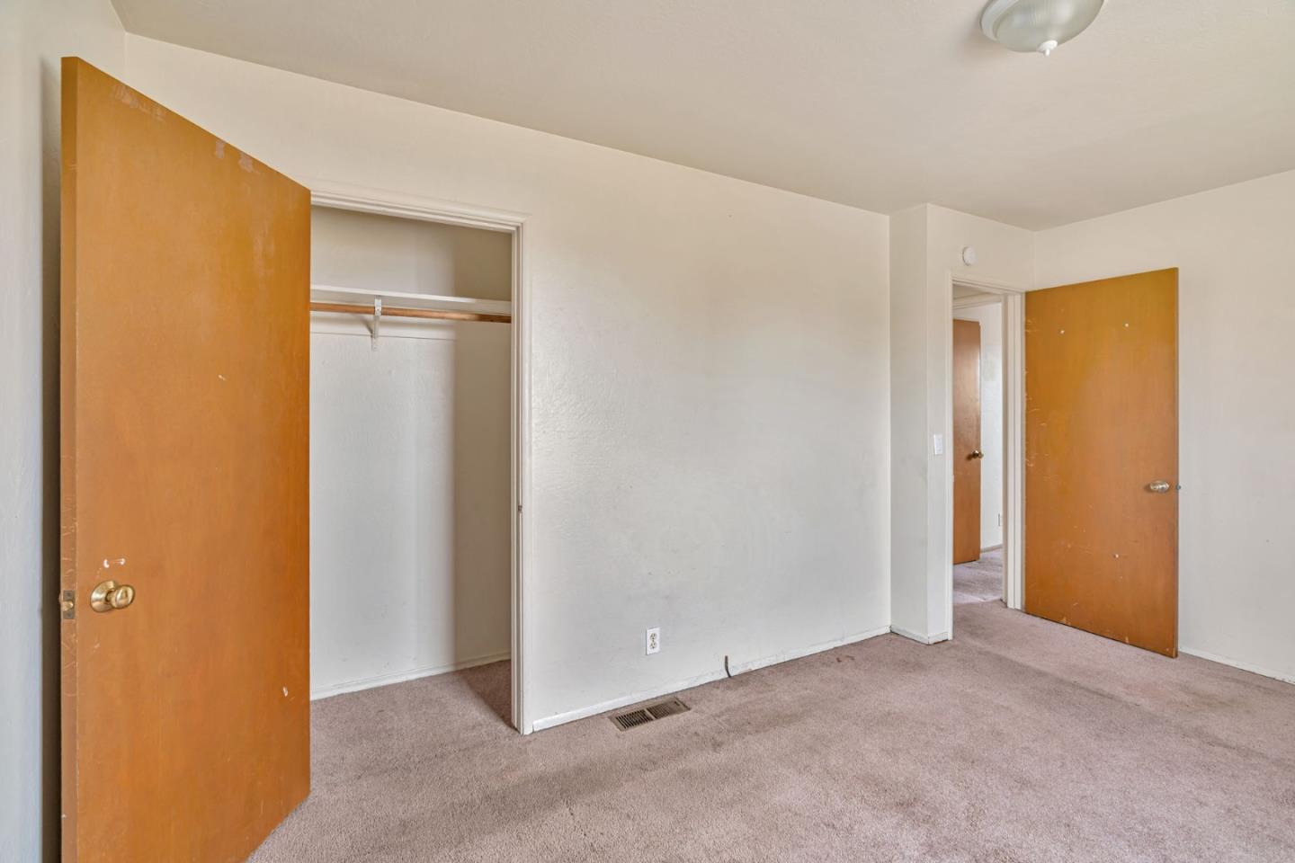 Detail Gallery Image 18 of 35 For 1899 Soto St, Seaside,  CA 93955 - 3 Beds | 1 Baths