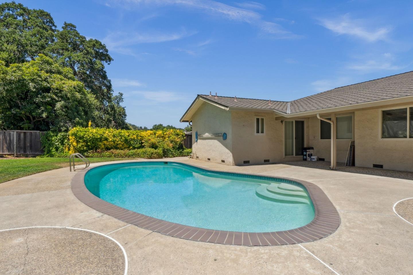Detail Gallery Image 48 of 62 For 1387 Hillcrest Dr, San Jose,  CA 95120 - 4 Beds | 2/1 Baths