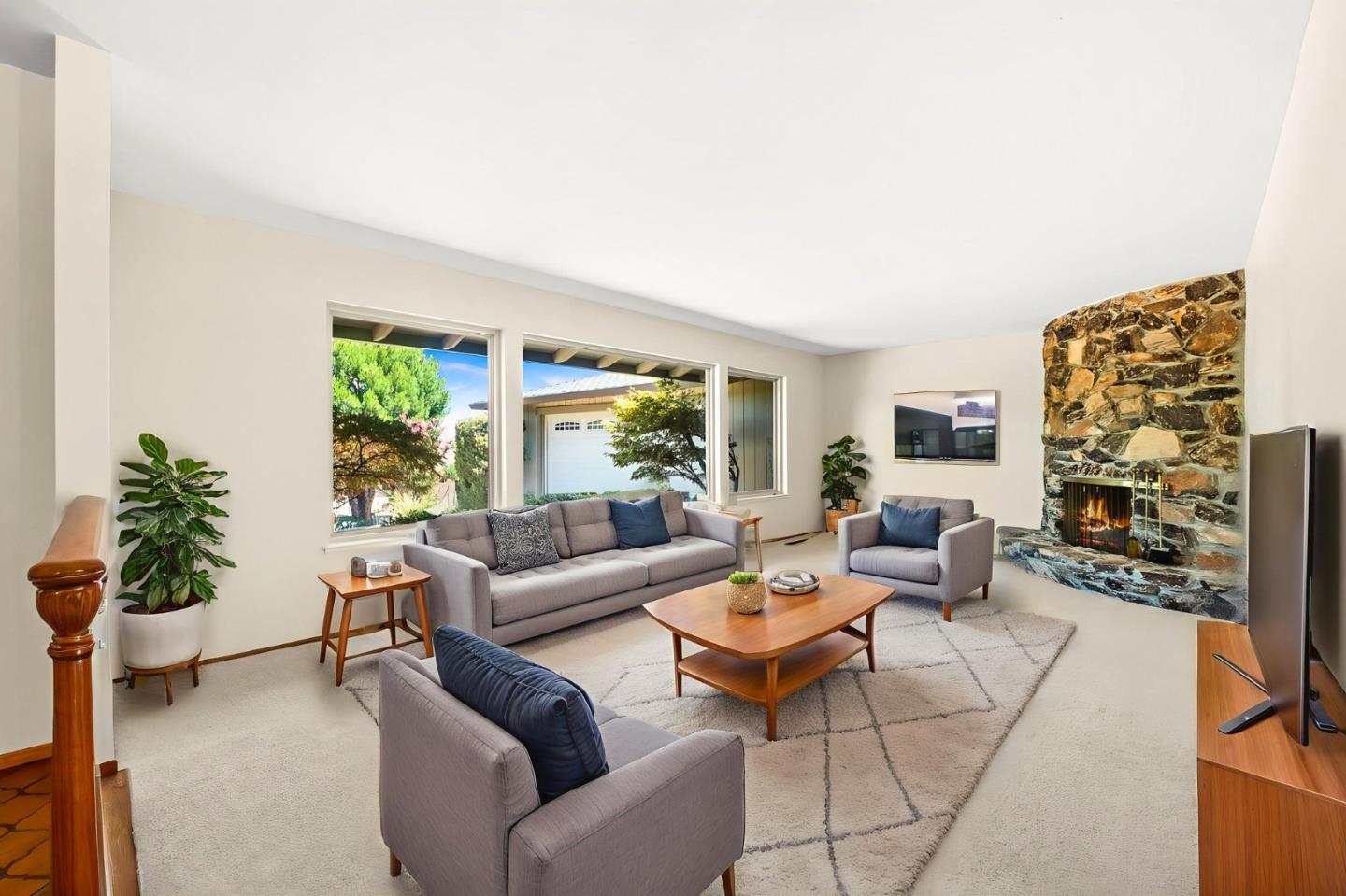 Detail Gallery Image 9 of 62 For 1387 Hillcrest Dr, San Jose,  CA 95120 - 4 Beds | 2/1 Baths