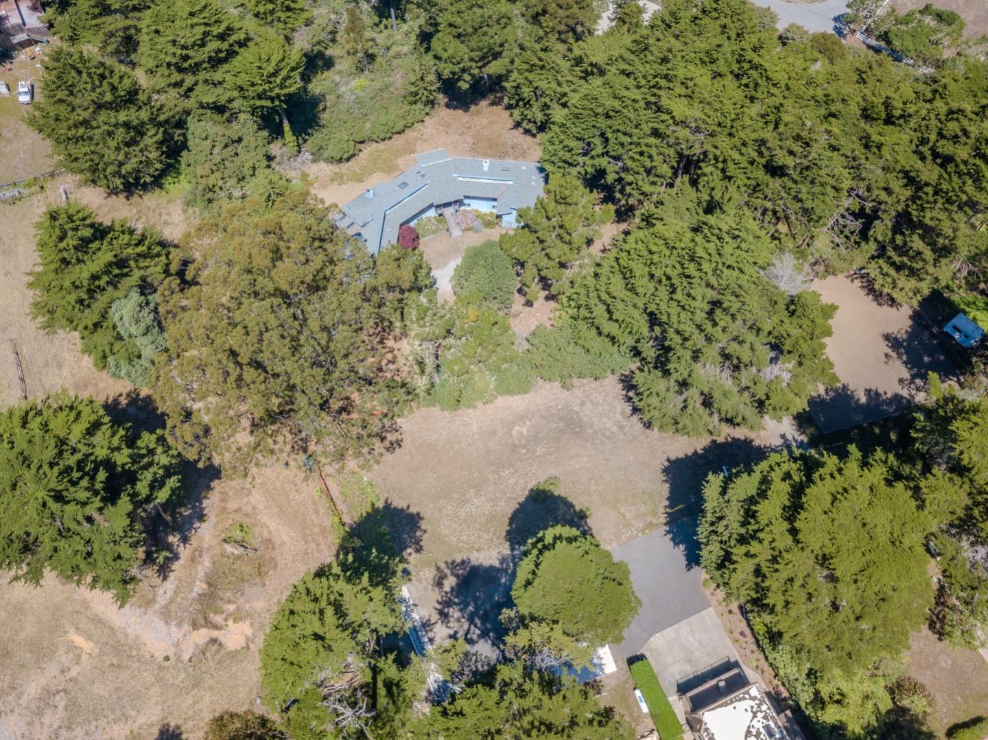Detail Gallery Image 5 of 15 For End of Hermosa Rd, Montara,  CA 94037 - – Beds | – Baths
