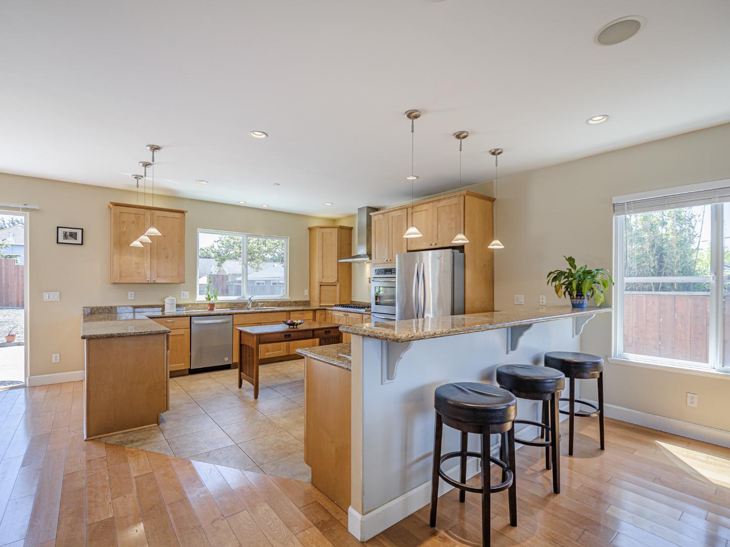 Detail Gallery Image 11 of 54 For 14 3rd Ave, Davenport,  CA 95017 - 3 Beds | 2 Baths