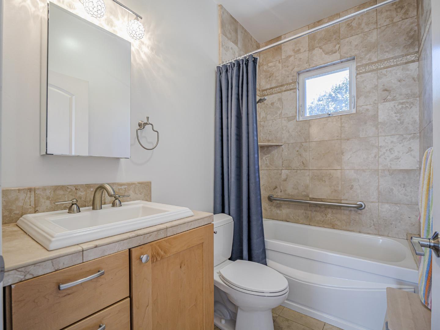 Detail Gallery Image 22 of 54 For 14 3rd Ave, Davenport,  CA 95017 - 3 Beds | 2 Baths
