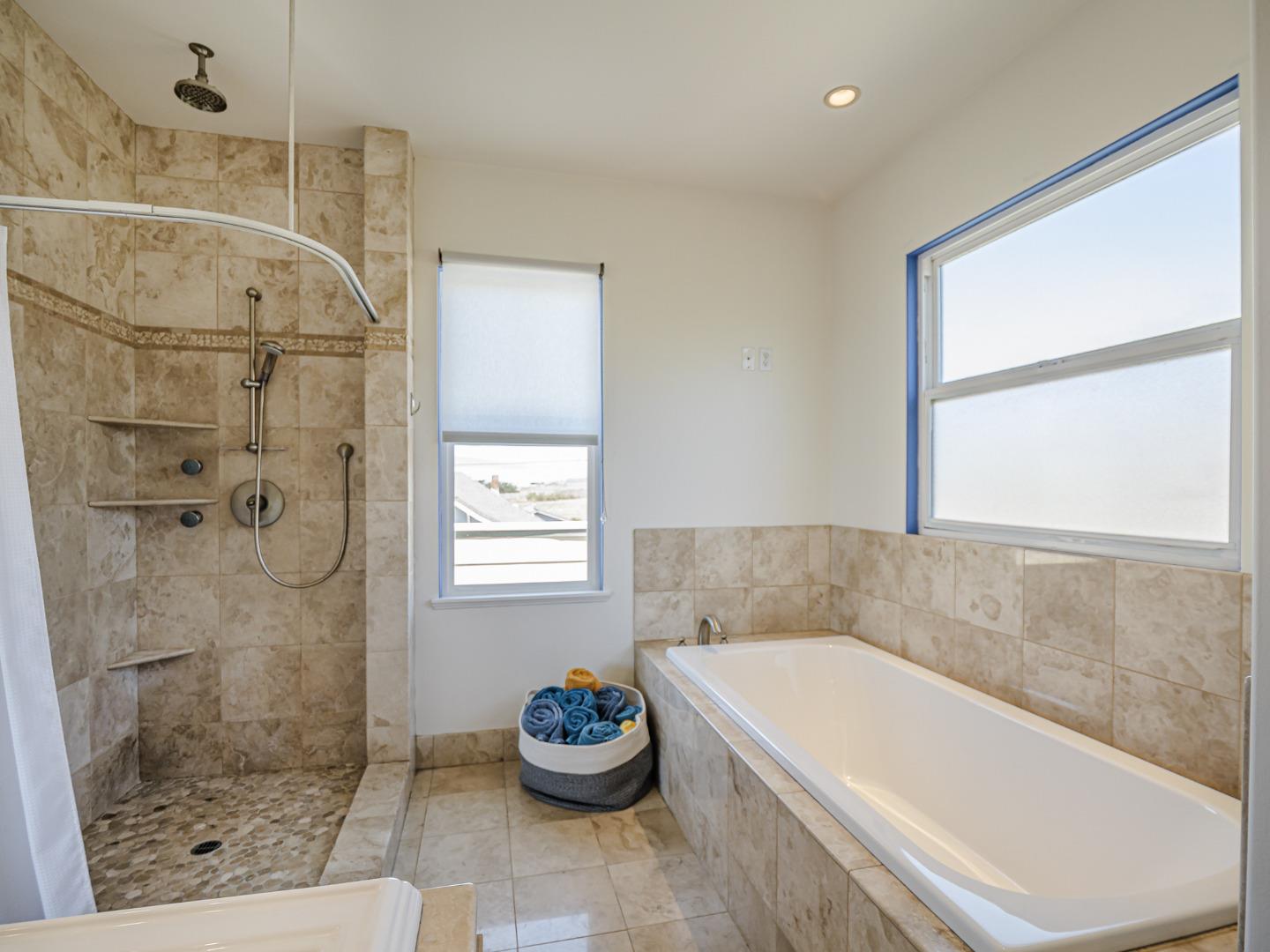 Detail Gallery Image 35 of 54 For 14 3rd Ave, Davenport,  CA 95017 - 3 Beds | 2 Baths