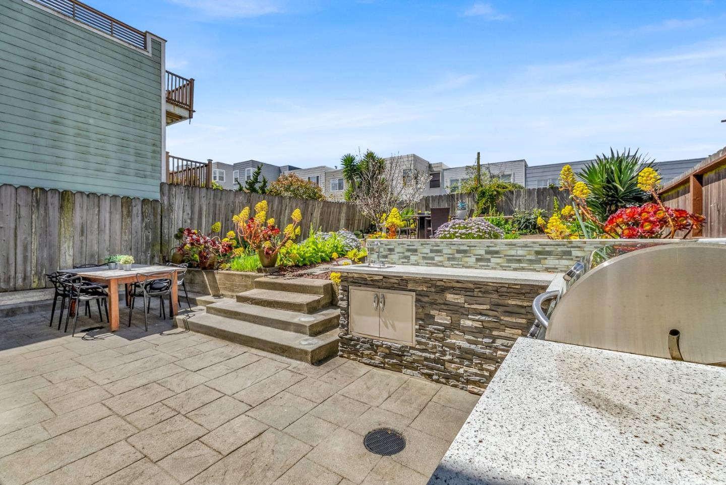 Detail Gallery Image 102 of 110 For 1851 21st Ave, San Francisco,  CA 94122 - 5 Beds | 6/1 Baths