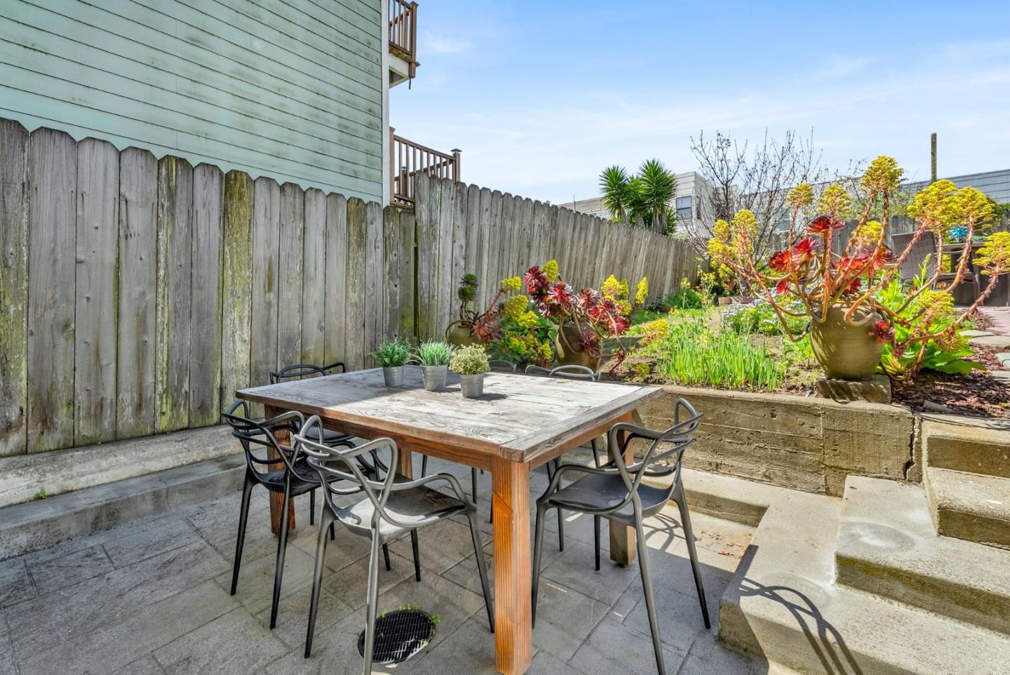 Detail Gallery Image 104 of 110 For 1851 21st Ave, San Francisco,  CA 94122 - 5 Beds | 6/1 Baths