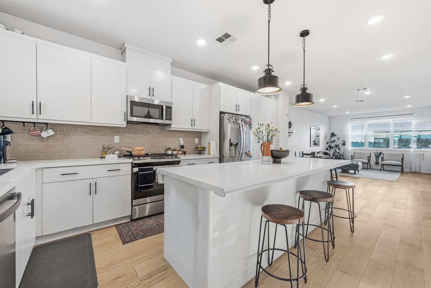 Photo #13: ML82016867 Listing: Photo #13