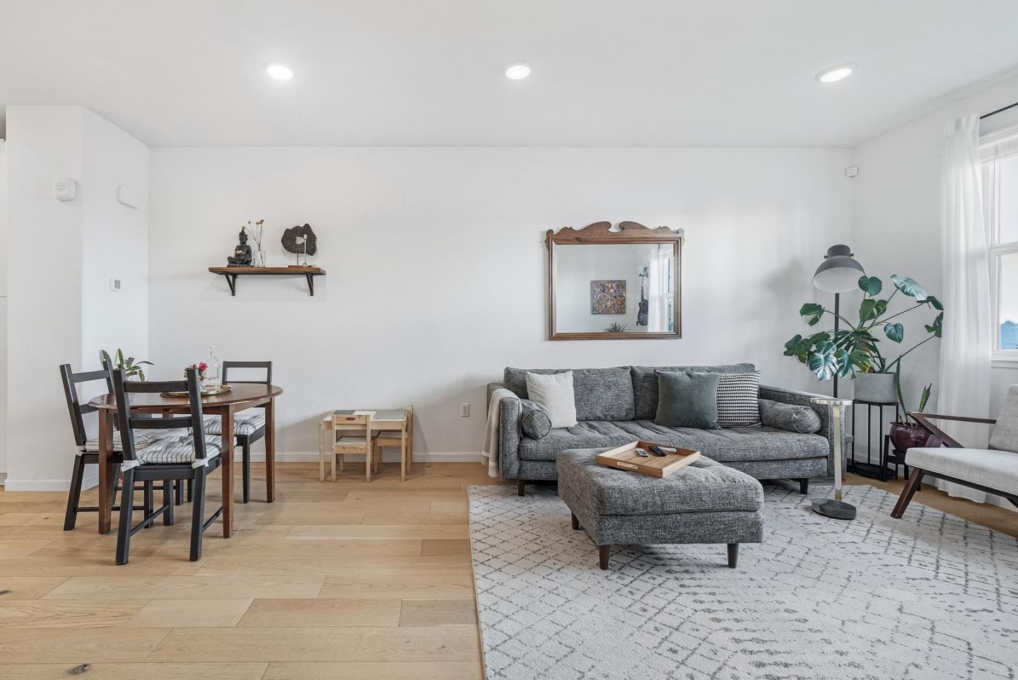 Photo #4: ML82016867 Listing: Photo #4