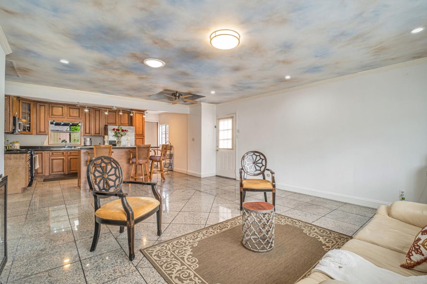 Detail Gallery Image 16 of 34 For 23139 Nevada Rd, Hayward,  CA 94541 - 3 Beds | 2 Baths