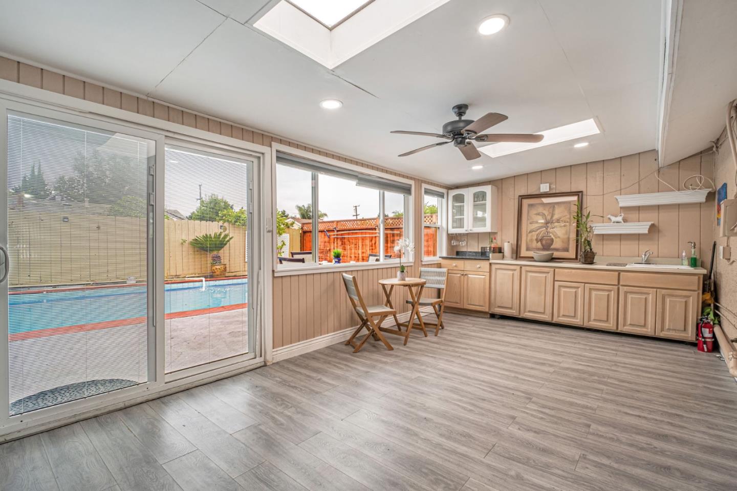Detail Gallery Image 30 of 34 For 23139 Nevada Rd, Hayward,  CA 94541 - 3 Beds | 2 Baths