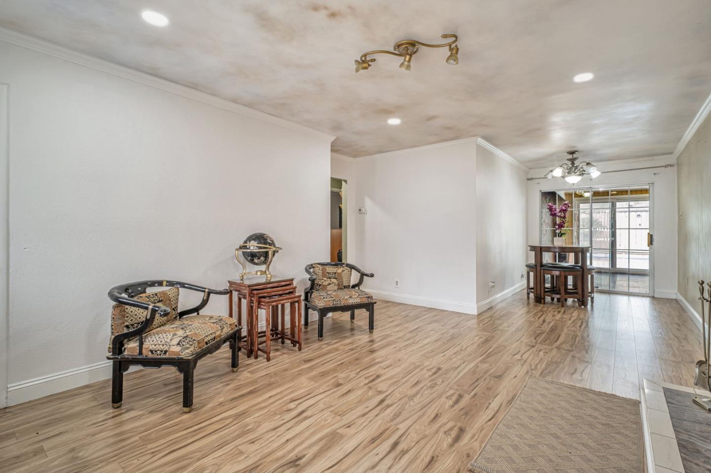 Detail Gallery Image 5 of 34 For 23139 Nevada Rd, Hayward,  CA 94541 - 3 Beds | 2 Baths