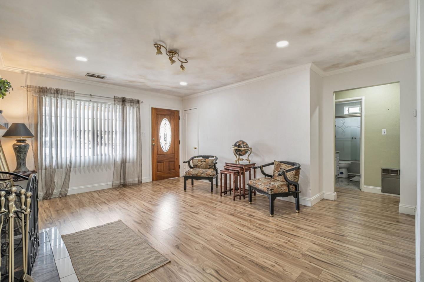Detail Gallery Image 7 of 34 For 23139 Nevada Rd, Hayward,  CA 94541 - 3 Beds | 2 Baths