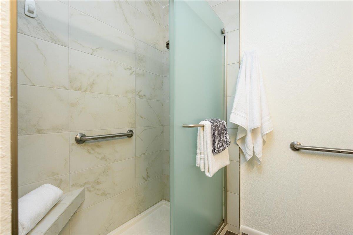 Detail Gallery Image 13 of 25 For 1031 Cherry Ave #33,  San Bruno,  CA 94066 - 3 Beds | 2 Baths