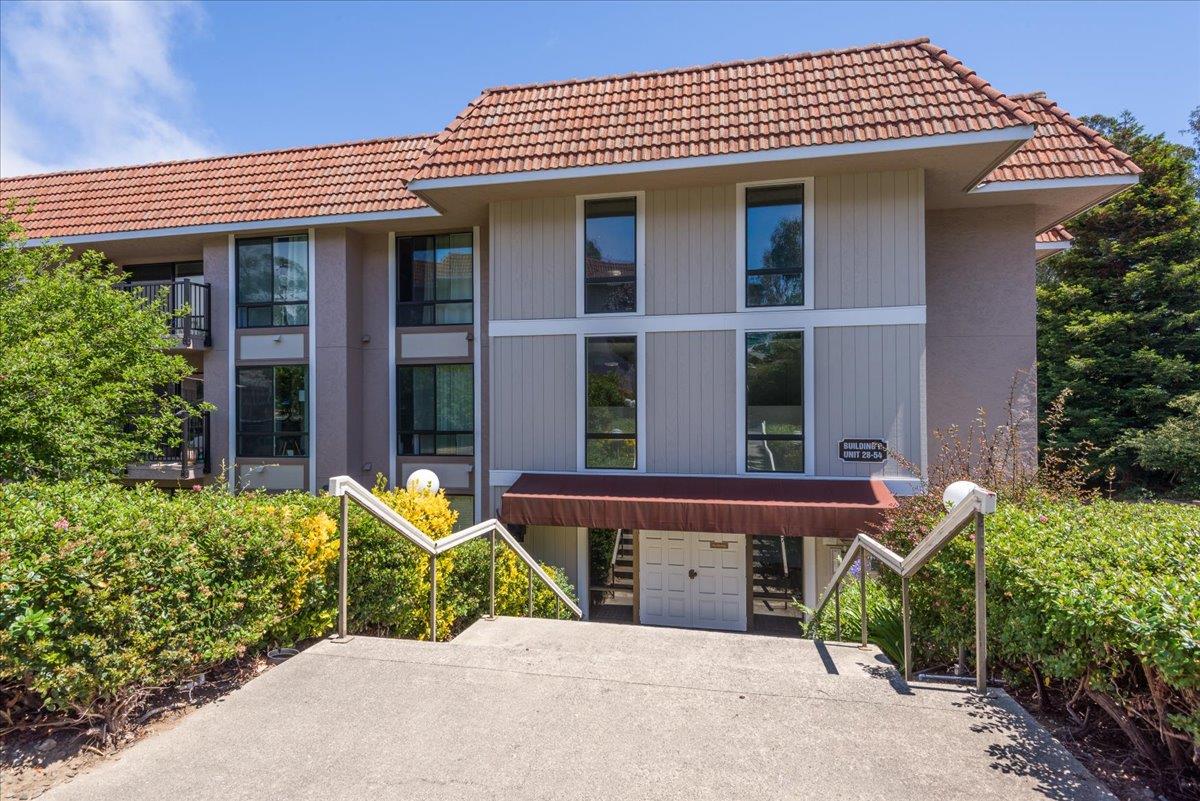 Detail Gallery Image 21 of 25 For 1031 Cherry Ave #33,  San Bruno,  CA 94066 - 3 Beds | 2 Baths