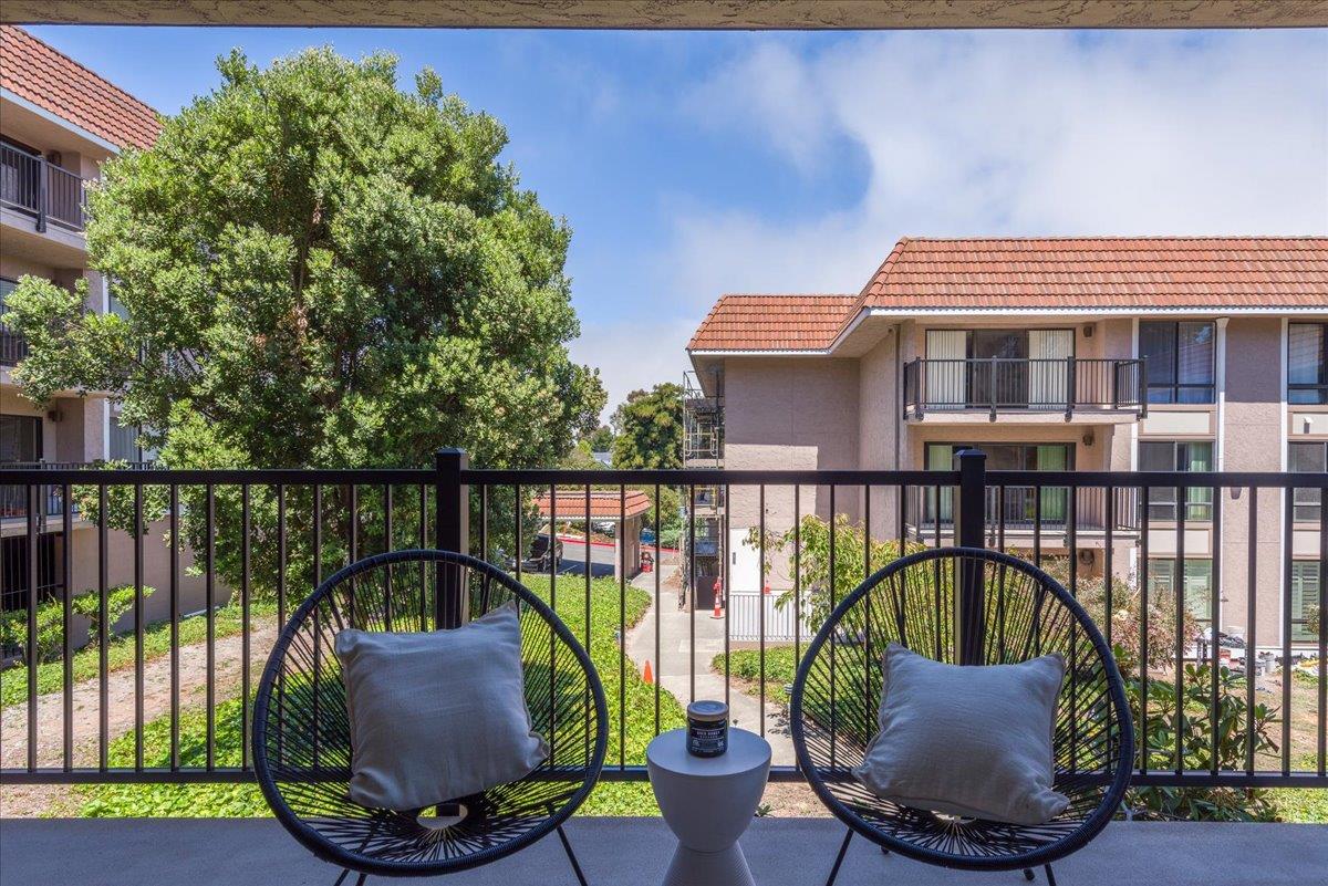 Detail Gallery Image 22 of 25 For 1031 Cherry Ave #33,  San Bruno,  CA 94066 - 3 Beds | 2 Baths