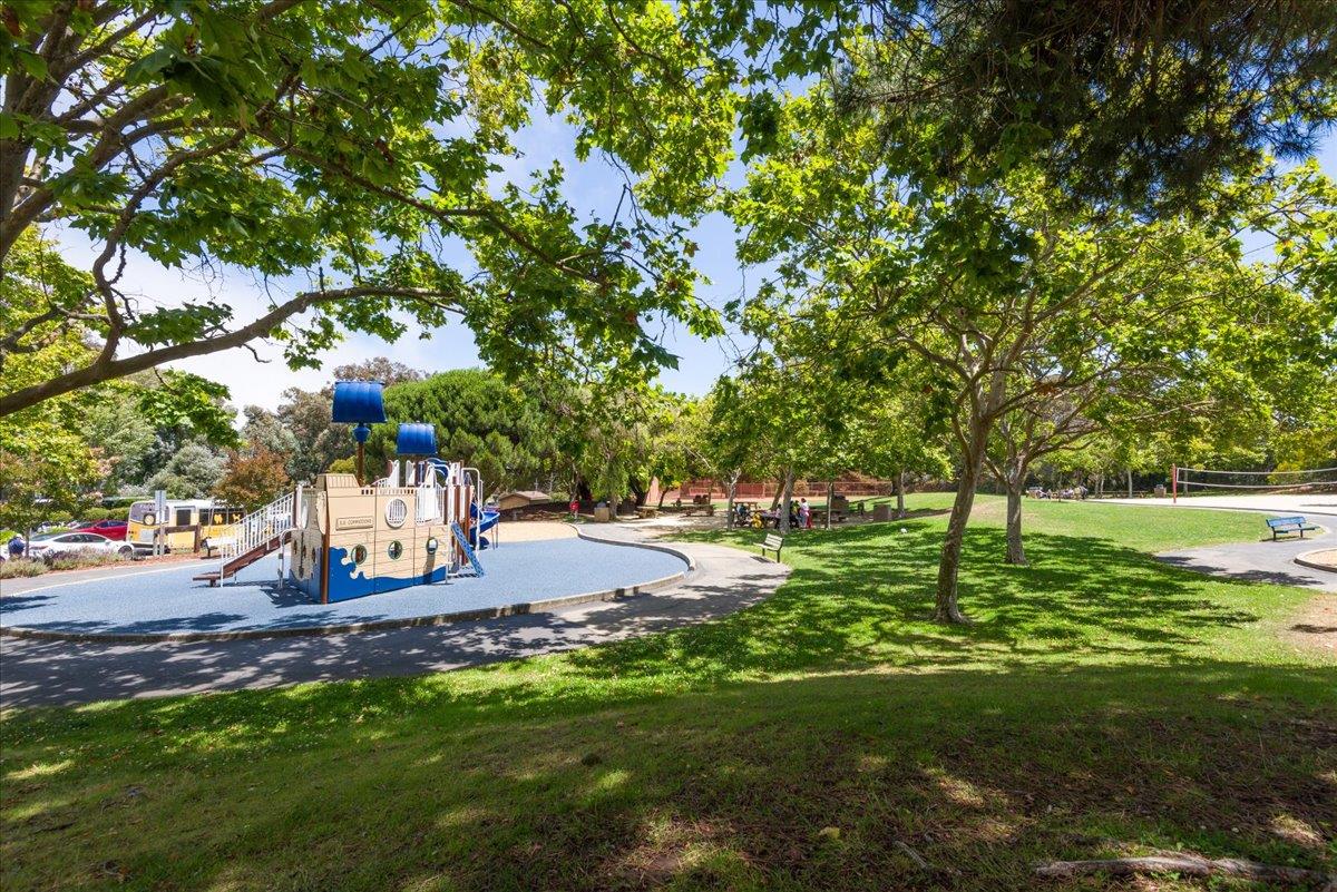 Detail Gallery Image 24 of 25 For 1031 Cherry Ave #33,  San Bruno,  CA 94066 - 3 Beds | 2 Baths