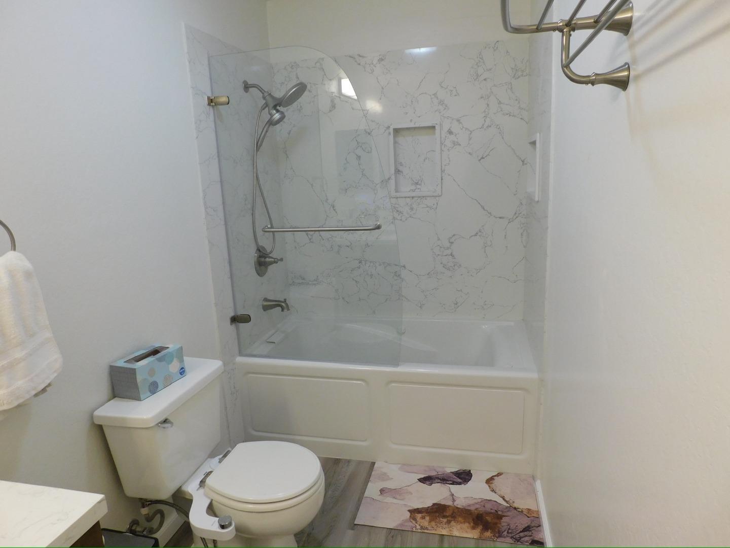 Detail Gallery Image 11 of 31 For 112 Parkview Ln, Napa,  CA 94558 - 3 Beds | 2 Baths