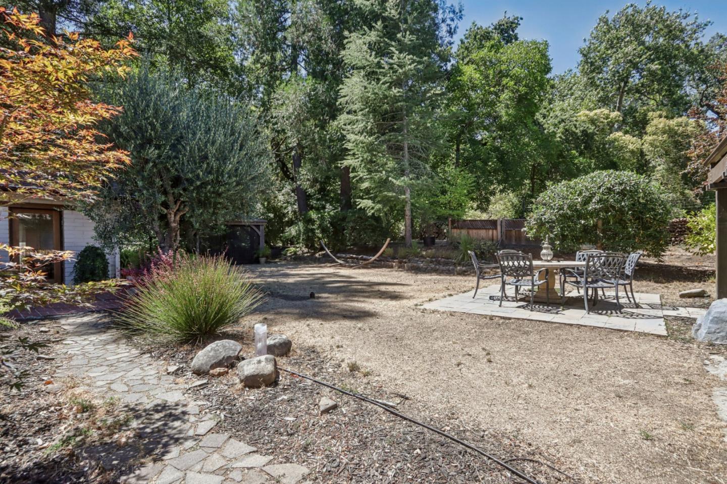 Detail Gallery Image 18 of 29 For 6600 Redwood Retreat Rd, Gilroy,  CA 95020 - 2 Beds | 1 Baths